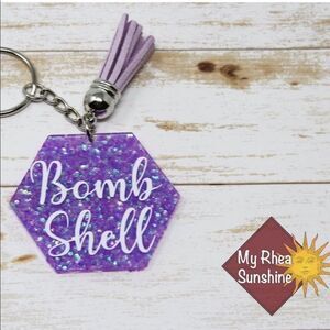 🆕 Bombshell Glitter Keychain